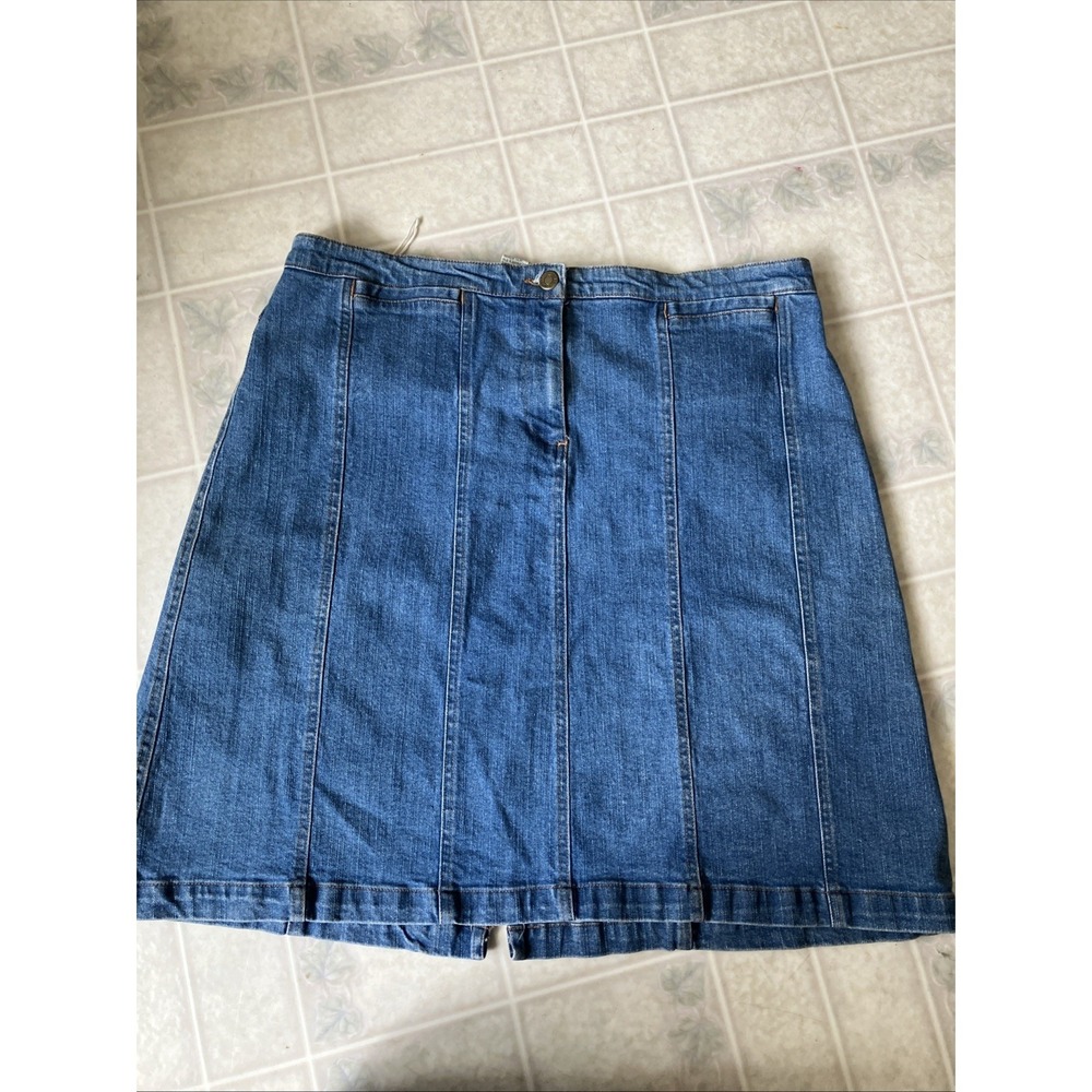 Jones New York Size 14 90's Denim Knee Length A Line Jean Skirt Back Slit Modest